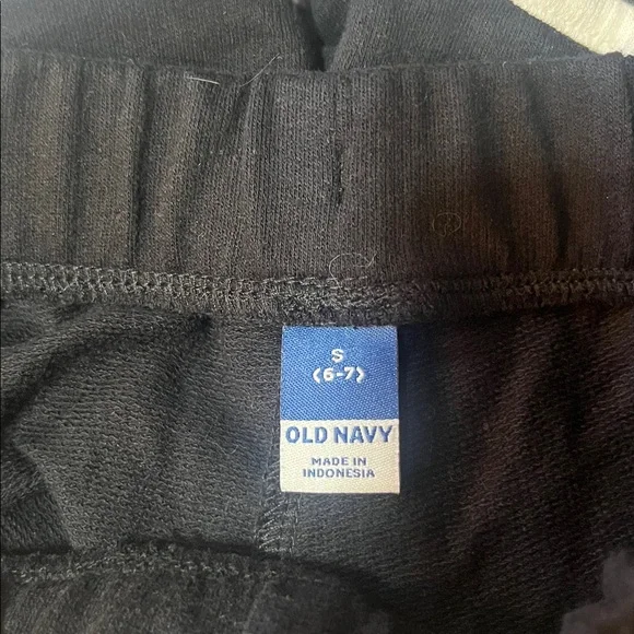 Old Navy  Shorts Set &  soft leggings 5T - Picture 4 of 6